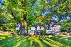 featured image of 7605 Fleming Hills Dr Sw