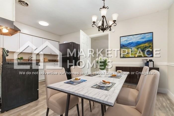 4438 Melvin Cir W - Photo 6 of 19