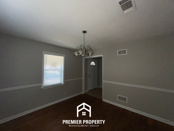 5037 Woodlark Ave - Photo 3 of 20