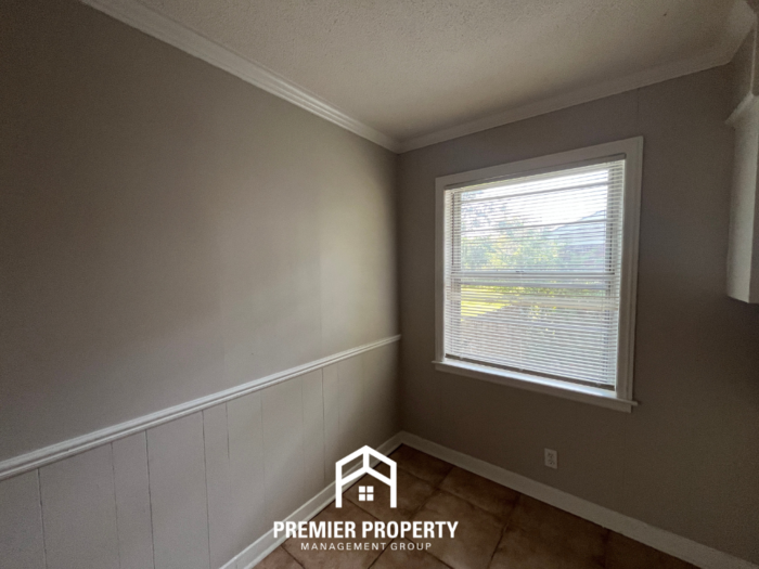 5037 Woodlark Ave - Photo 6 of 20