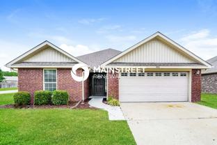 955 Clover Ave - Photo 1 of 1