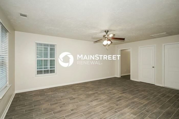 2562 Willowbranch Dr - Photo 4 of 19