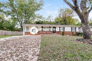 featured image of 1049 Roswell Rd