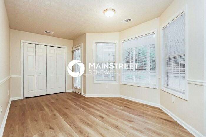 35 Spring Valley Keep - Photo 6 of 18