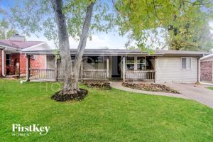 featured image of 1860 Alton St