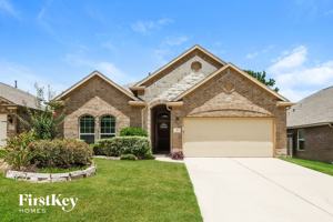featured image of 183 Knollbrook Cir