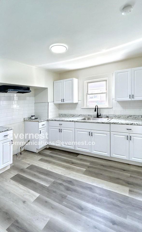 792 E 232nd St - Photo 2 of 25