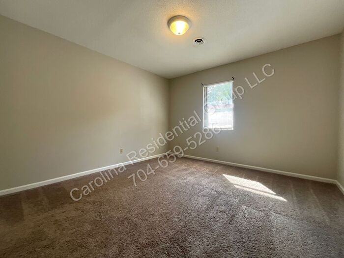 201 Arthur Drive #I - Photo 6 of 12