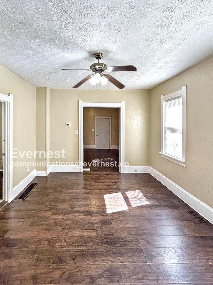 1100 East 74th Street #1 - Photo 4 of 16