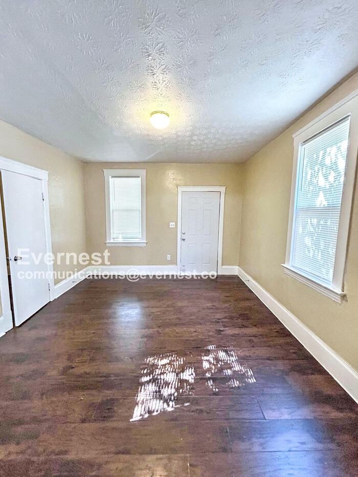 1100 East 74th Street #1 - Photo 6 of 16