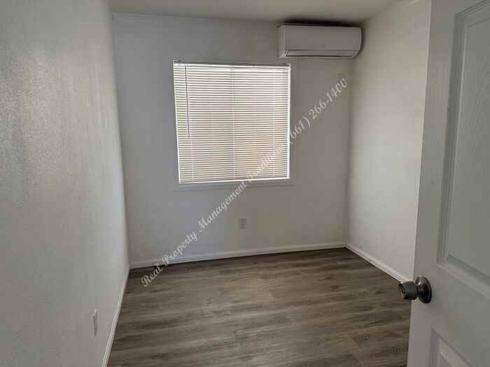 45420 5th St E - Photo 4 of 10