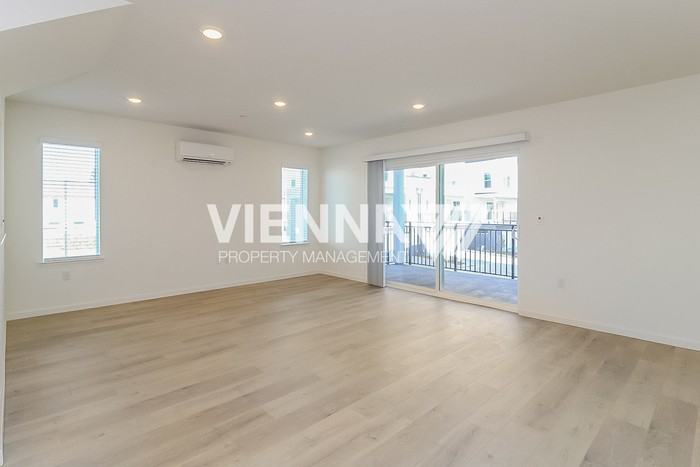 7994 Quiet Knolls Dr - Photo 2 of 21