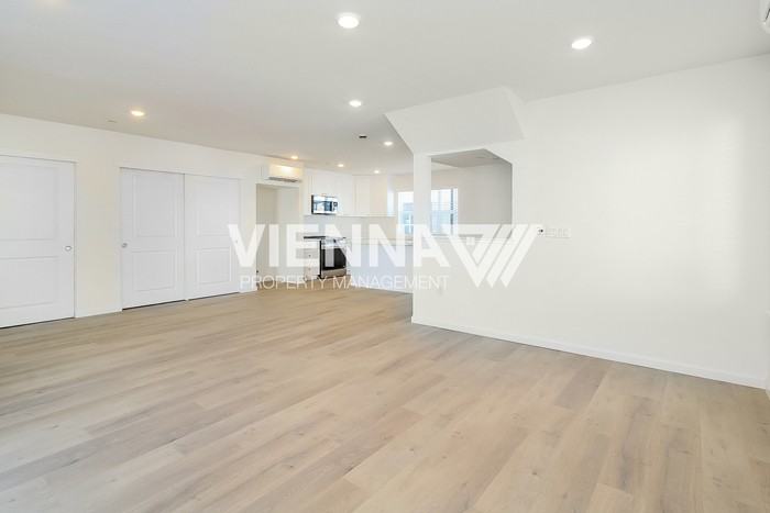 7994 Quiet Knolls Dr - Photo 4 of 21