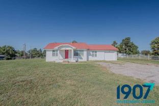 1150 60th Ave Ne - Photo 1 of 1