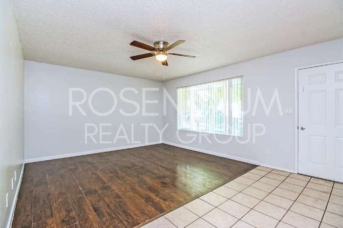 555 W Rio Salado Pkwy #202 - Photo 2 of 7