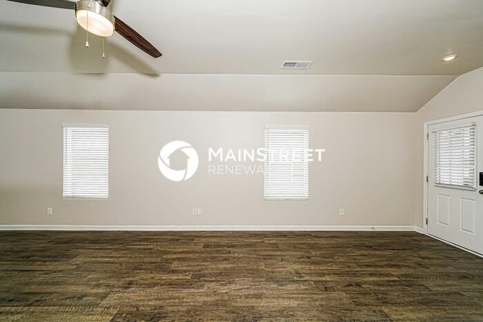 832 Lora Ln - Photo 6 of 18