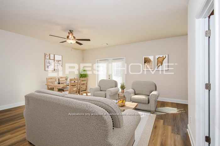 2336 Whitburn Rd - Photo 7 of 19