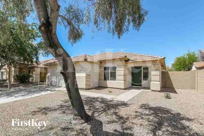 15148 West Adams Street - Photo 2 of 15