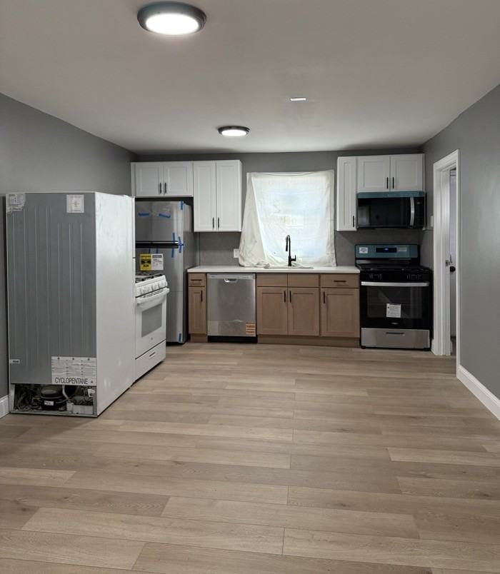 5802 Fleetwing Drive - Photo 6 of 23