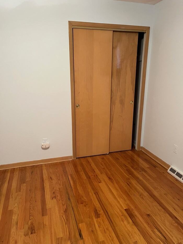 5803 Laurent Drive - Photo 4 of 10