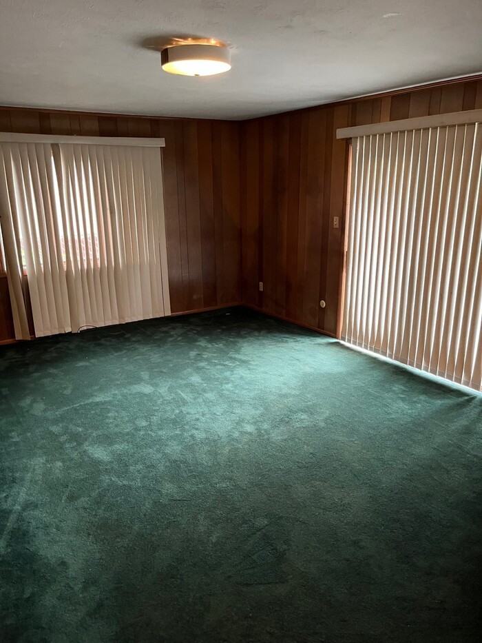 5803 Laurent Drive - Photo 6 of 10