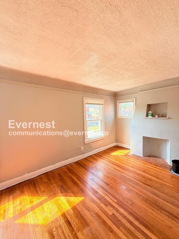 15444 Appoline St #2 - Photo 5 of 27