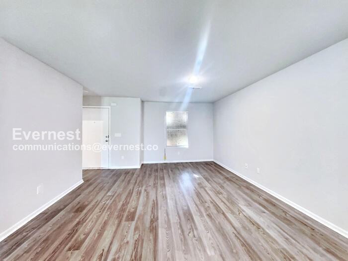 4014 Park Ave - Photo 5 of 17