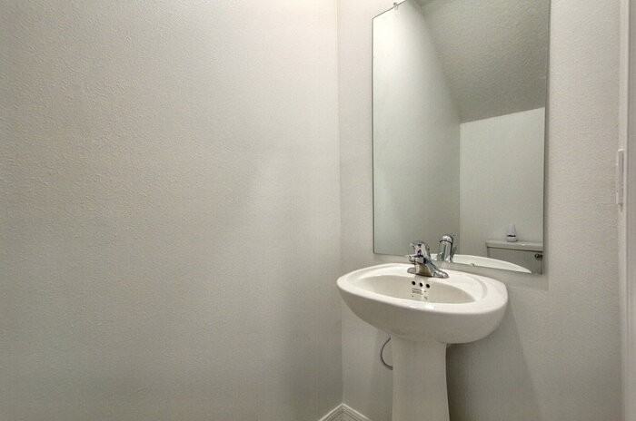 10224 Trumpet Honeysuckle Way - Photo 6 of 30