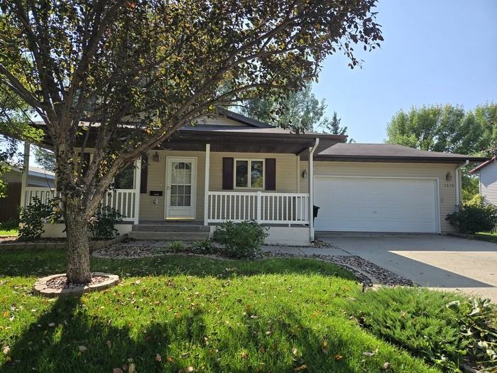 5038 West Elm Court - Photo 3 of 36