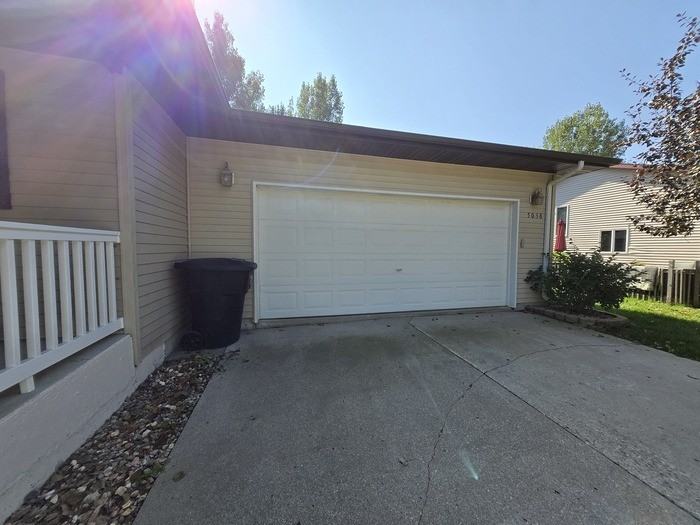 5038 West Elm Court - Photo 4 of 36