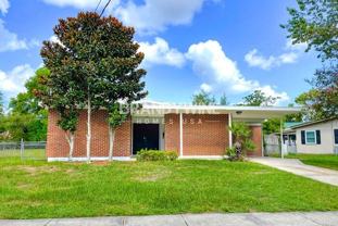 3916 Bogata Dr N - Photo 1 of 1