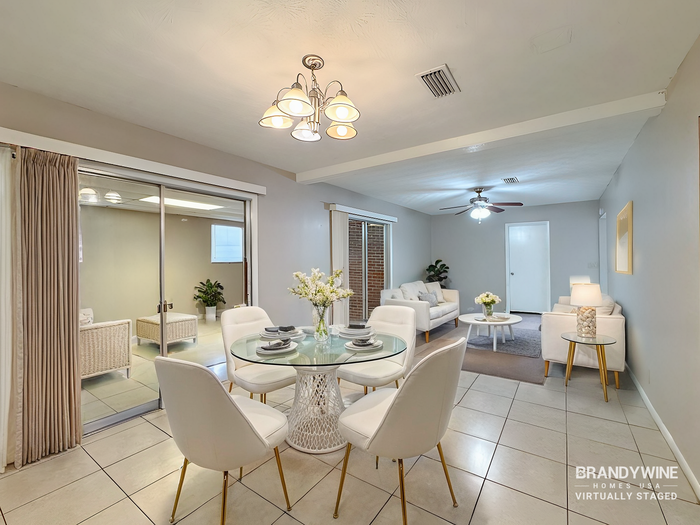 3916 Bogata Dr N - Photo 5 of 26