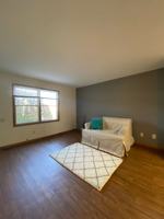 featured image of 214 Stonewall Ct