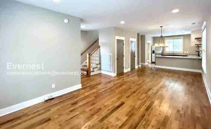 1501 9th Avenue North - Photo 3 of 26