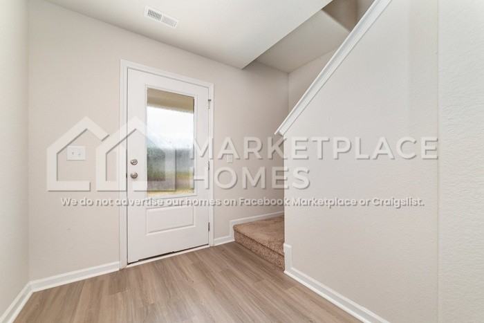 3051 Crescent Creek Lane - Photo 3 of 29