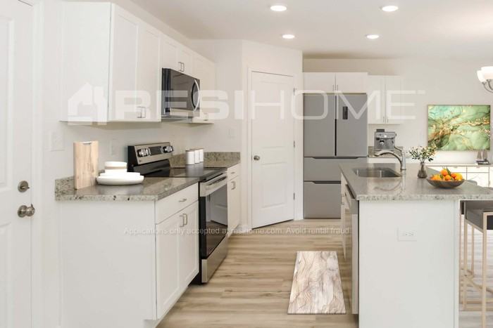 234 Hope Ridge Dr - Photo 3 of 17