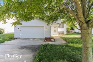 110 E Fox Rd - Photo 1 of 1