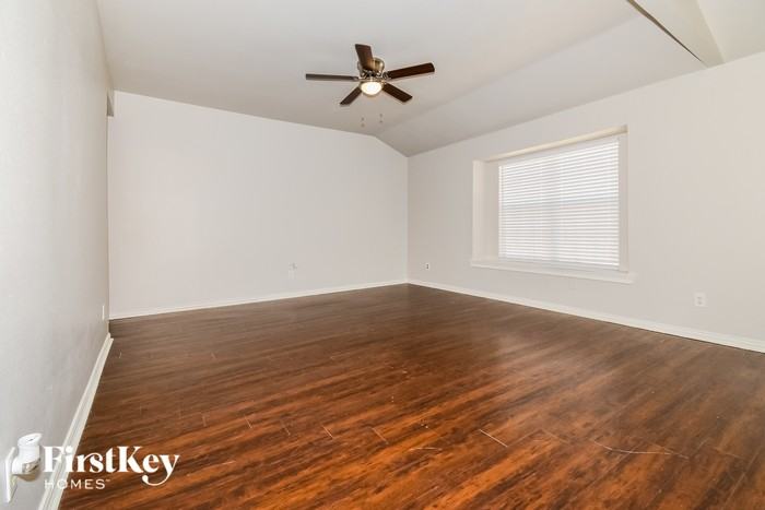 472 Perch Rd - Photo 3 of 15