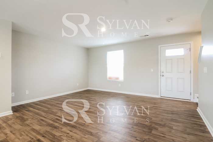 6 Castlebrook Dr - Photo 3 of 15