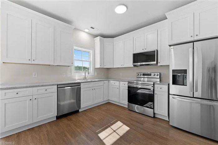 4409 Rehobeth Church Rd - Photo 4 of 25