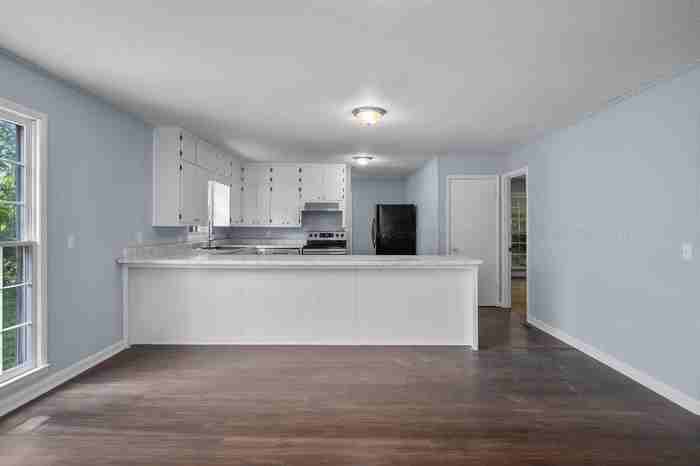 4758 County Road 831 - Photo 3 of 17