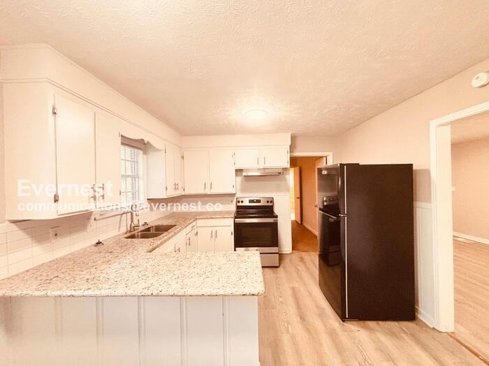 1428 Gibraltar Drive - Photo 3 of 23