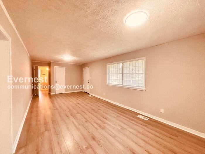 1428 Gibraltar Drive - Photo 6 of 23