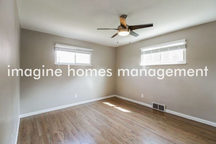 1568 Sanborn Dr - Photo 7 of 17