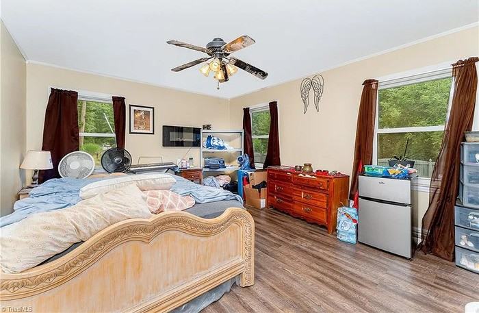 2800 Loch Dr - Photo 7 of 11