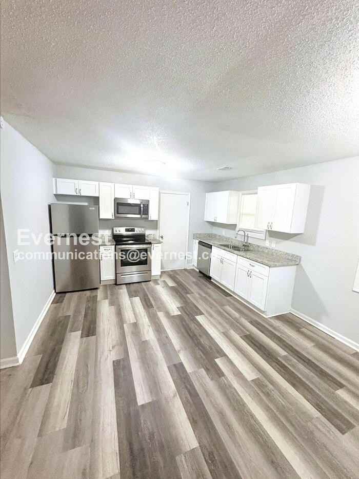 727 W Creek Cir - Photo 4 of 26