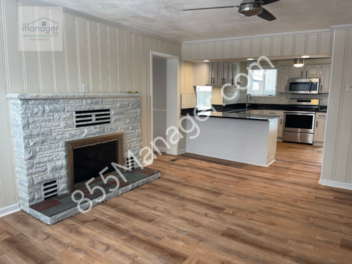 4873 Sherwell Dr - Photo 3 of 26