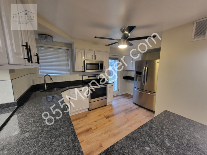 4873 Sherwell Dr - Photo 5 of 26