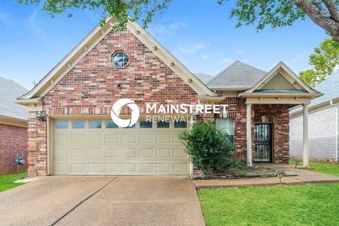 1087 Cross Meadow Road