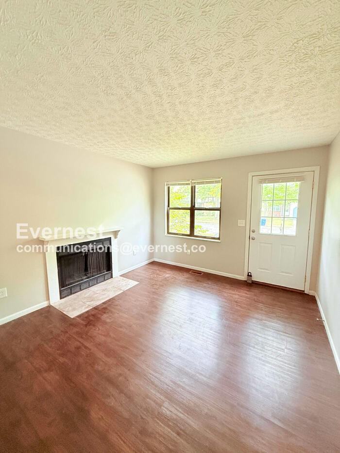 1889 Laramie Drive - Photo 6 of 23